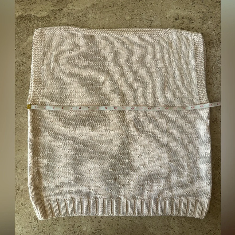 KNITTED Scoop Neck Vest - Picture 2 of 2